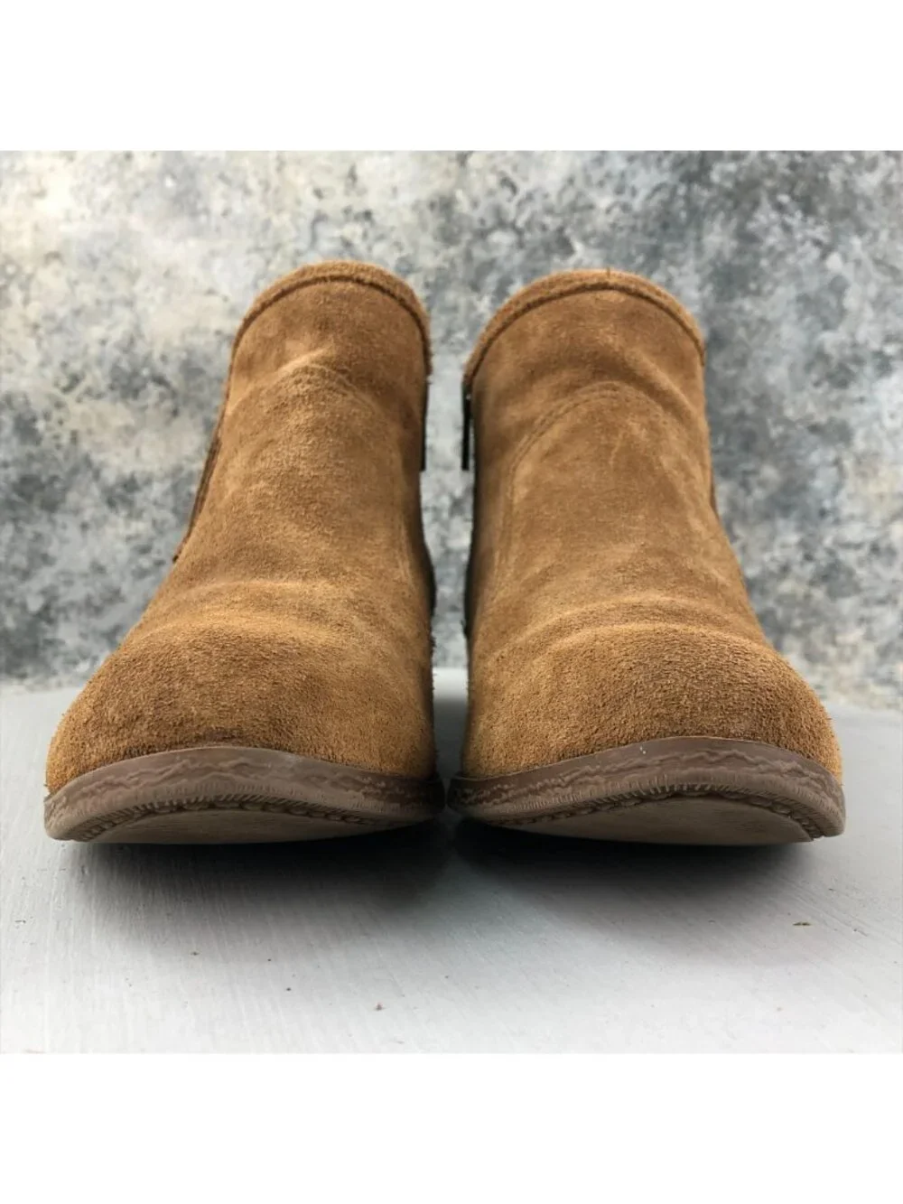 Minnetonka Women's Size 9.5 Blake Brown Suede Fringe Side Zip Ankle Booties